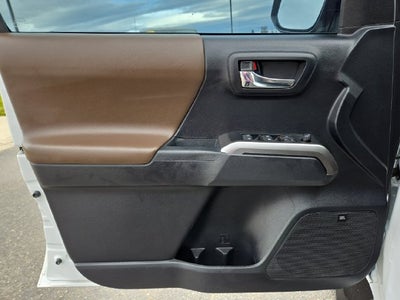 2019 Toyota Tacoma 4WD SR