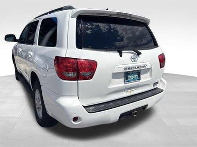 2017 Toyota Sequoia SR5