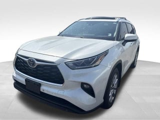 2022 Toyota Highlander Limited