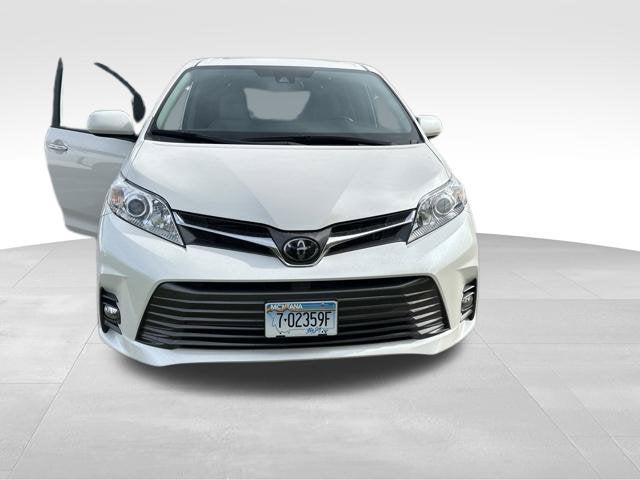 2019 Toyota Sienna XLE Auto Access Seat