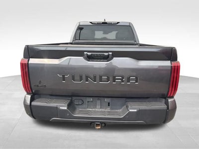 2022 Toyota Tundra 4WD SR5