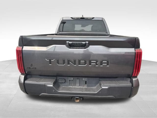 2022 Toyota Tundra 4WD SR5