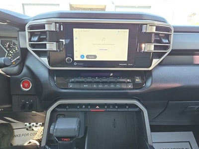 2022 Toyota Tundra 4WD SR5