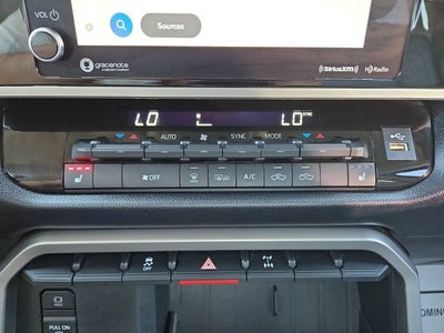 2022 Toyota Tundra 4WD SR5