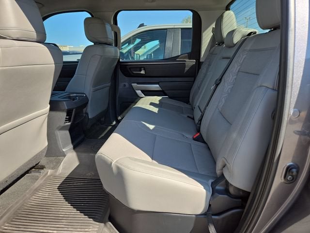 2022 Toyota Tundra 4WD SR5