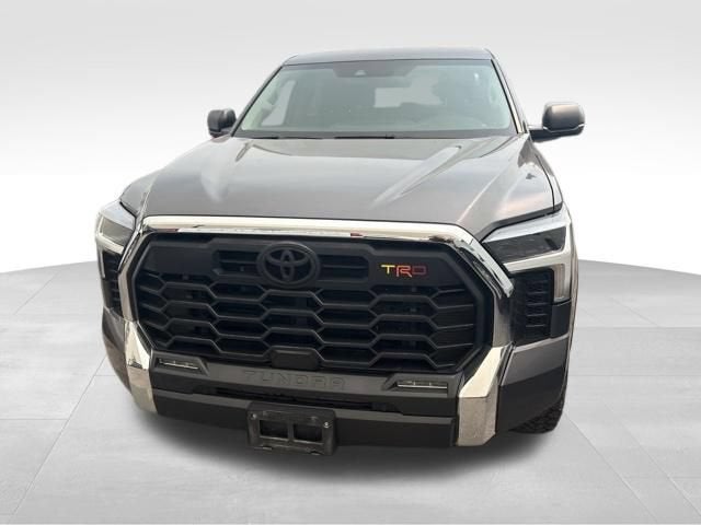 2022 Toyota Tundra 4WD SR5