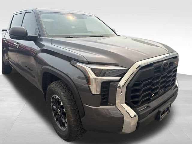 2022 Toyota Tundra 4WD SR5