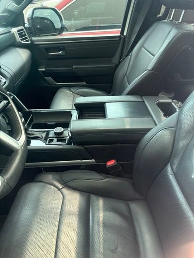 2024 Toyota Sequoia SR5