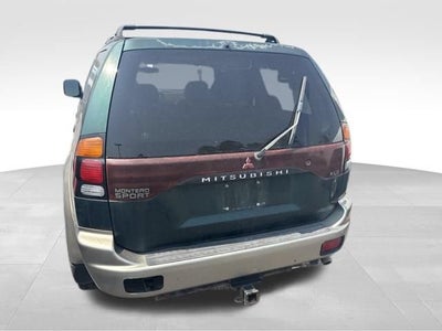 2000 Mitsubishi Montero Sport LS