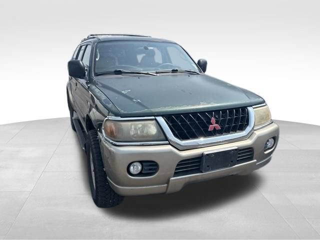 2000 Mitsubishi Montero Sport LS