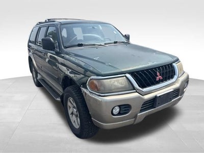 2000 Mitsubishi Montero Sport LS