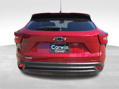 2025 Chevrolet Trax LS