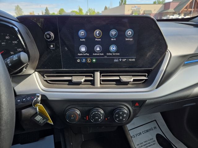 2025 Chevrolet Trax LS