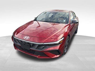 2025 Hyundai Elantra Hybrid SEL Sport