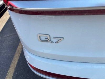 2022 Audi Q7 Premium