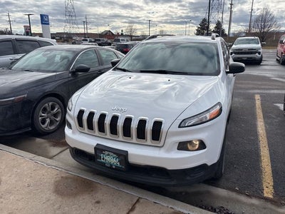 2016 Jeep Cherokee Sport