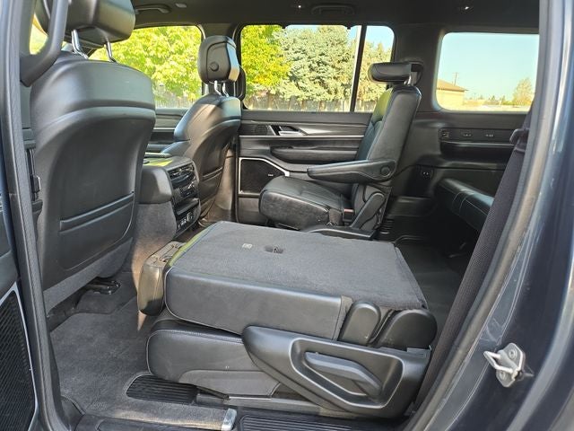 2023 Jeep Wagoneer L Series III