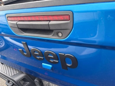 2022 Jeep Gladiator Willys