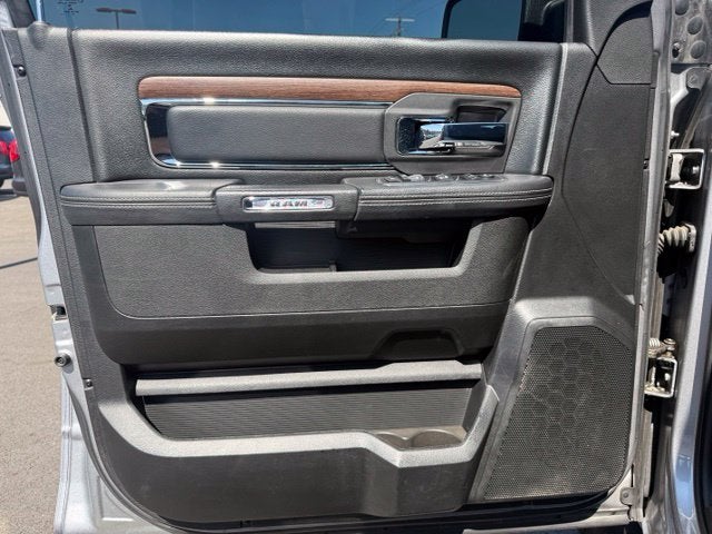 2019 RAM 1500 Classic Laramie