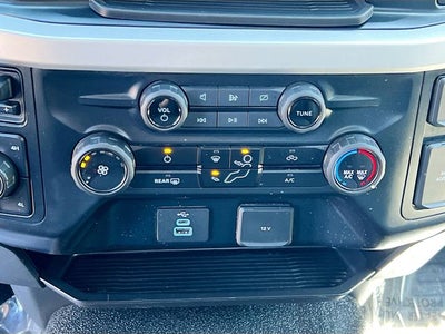 2023 Ford F-600SD XLT