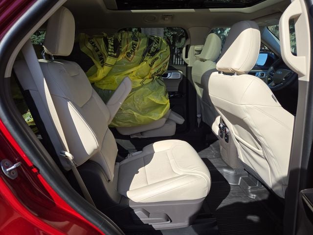 2023 Ford Explorer Platinum