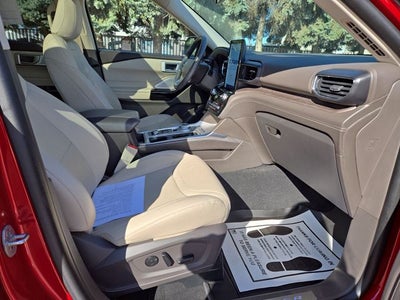 2023 Ford Explorer Platinum