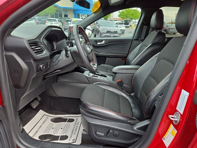 2025 Ford Escape ST-Line Select