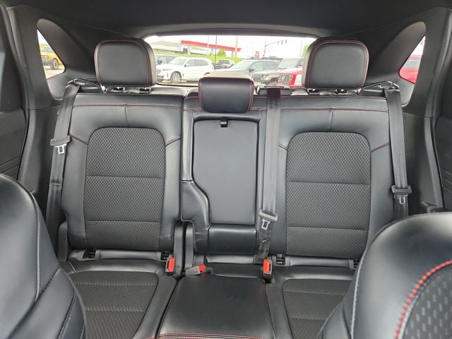 2025 Ford Escape ST-Line Select