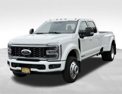 2026 Ford F-450SD Platinum DRW