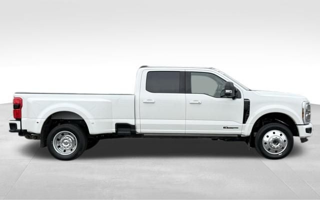 2026 Ford F-450SD Platinum DRW