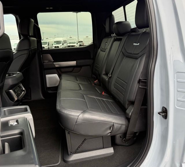2026 Ford F-450SD Platinum DRW