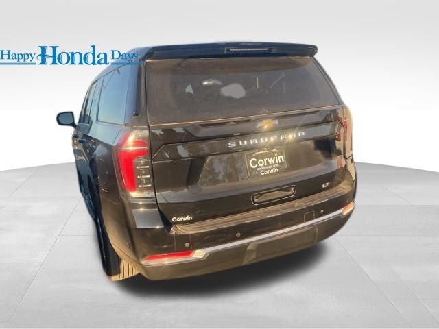 2025 Chevrolet Suburban LT