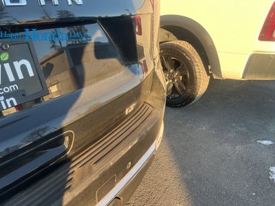 2025 Chevrolet Suburban LT