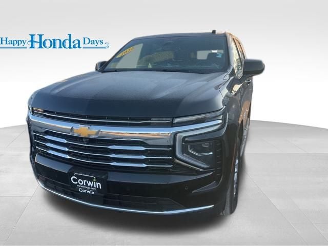 2025 Chevrolet Suburban LT