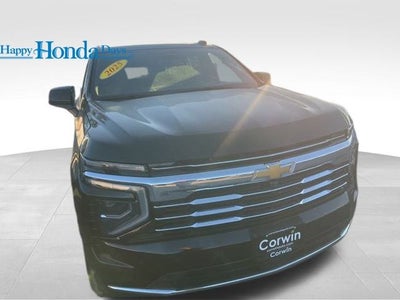 2025 Chevrolet Suburban LT