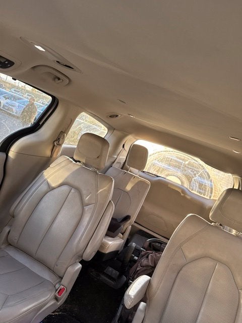 2021 Chrysler Voyager LXI