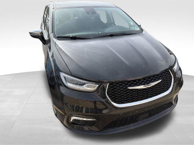 2023 Chrysler Pacifica Hybrid Limited