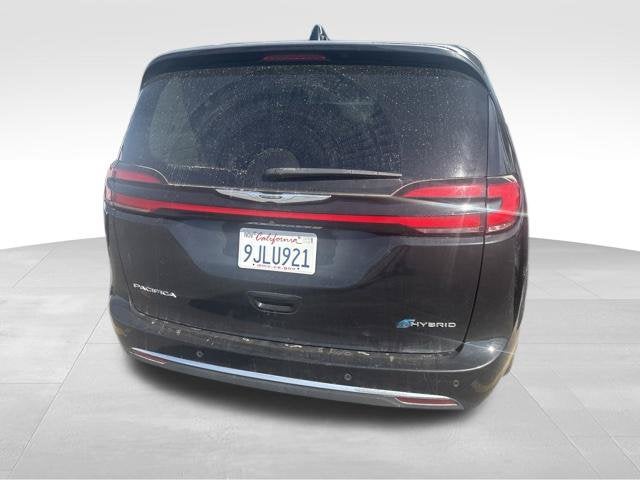 2024 Chrysler Pacifica Hybrid Select
