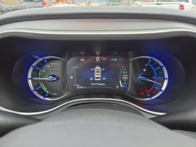2024 Chrysler Pacifica Hybrid Select S Appearance