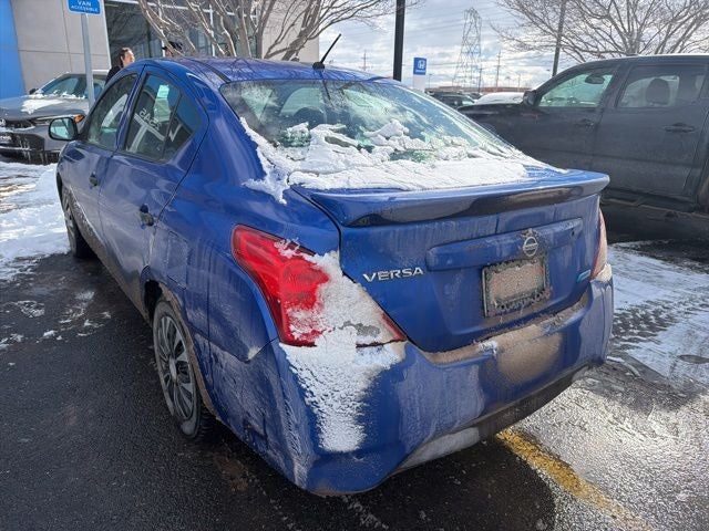 2015 Nissan Versa 1.6 S Plus
