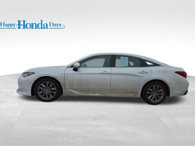 2019 Toyota Avalon XLE