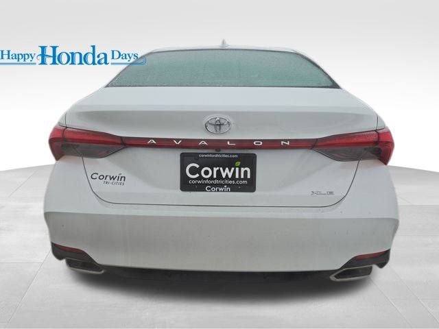 2019 Toyota Avalon XLE
