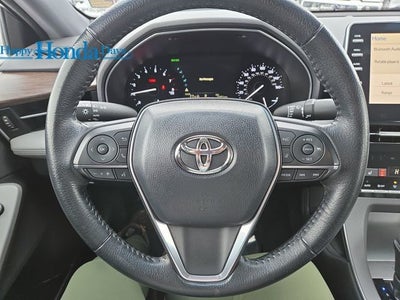 2019 Toyota Avalon XLE