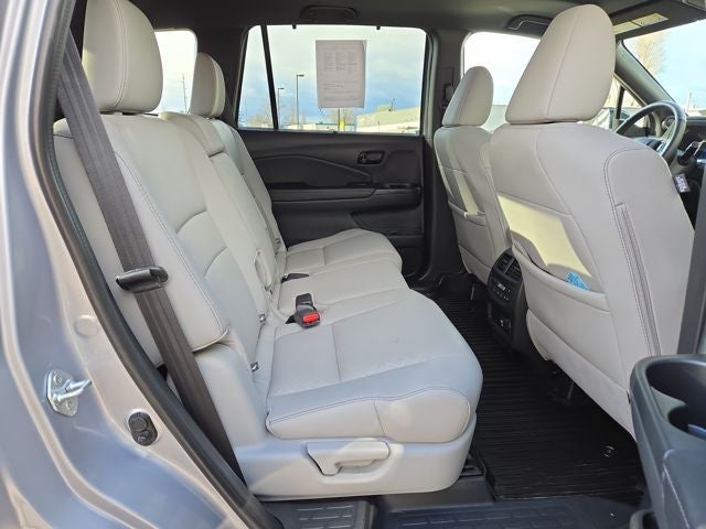 2023 Honda Passport Elite