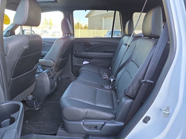 2023 Honda Passport Elite