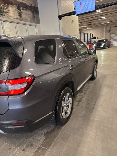 2024 Honda Pilot EX-L 7 Passenger