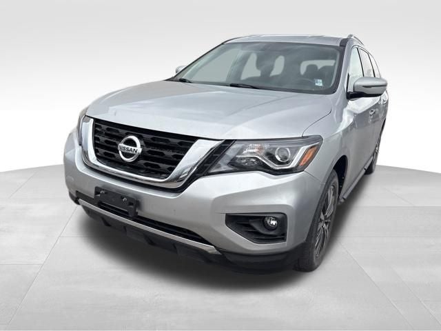 2020 Nissan Pathfinder SV
