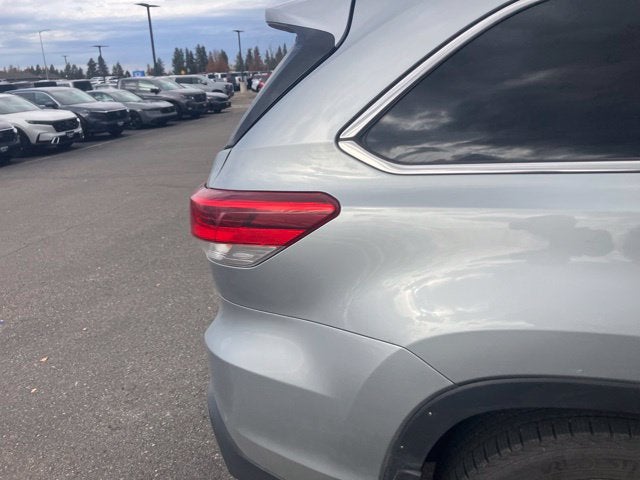 2018 Toyota Highlander Limited Platinum
