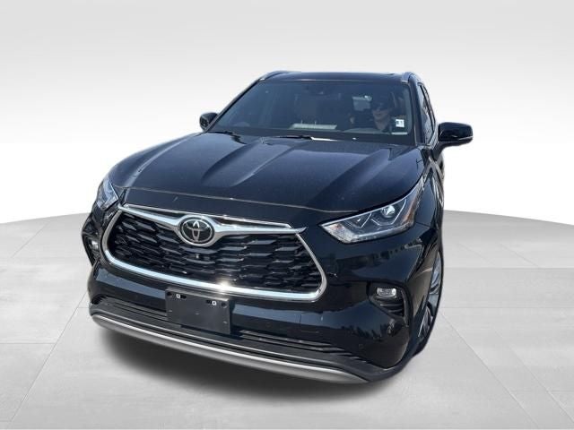 2024 Toyota Highlander Platinum