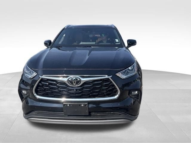 2024 Toyota Highlander Platinum